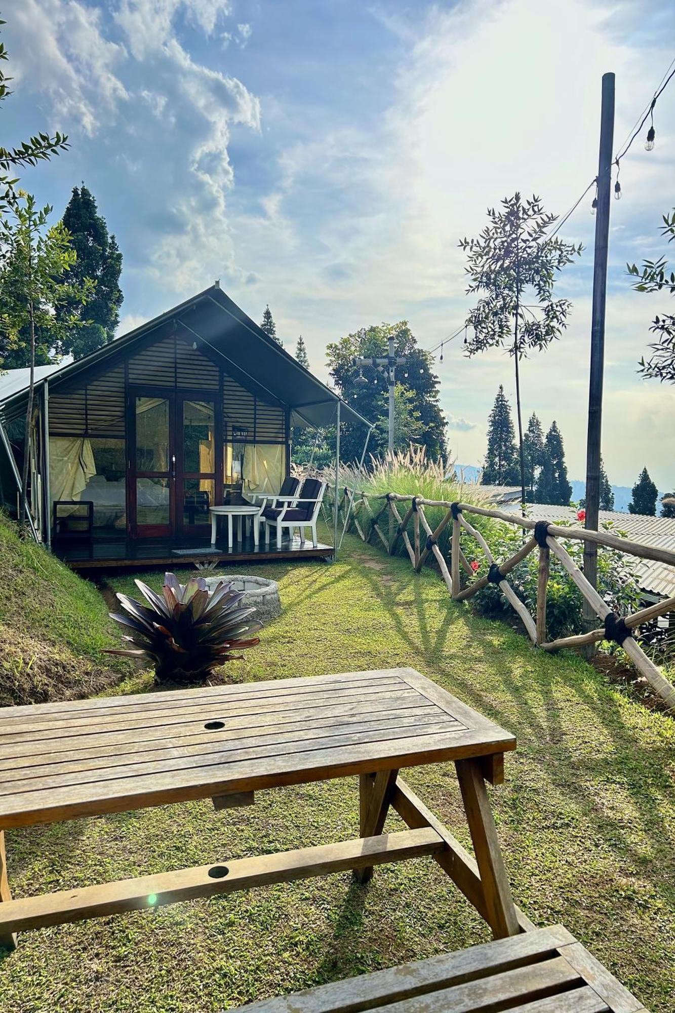 Alinson Sunset Hill Hotel 3*
