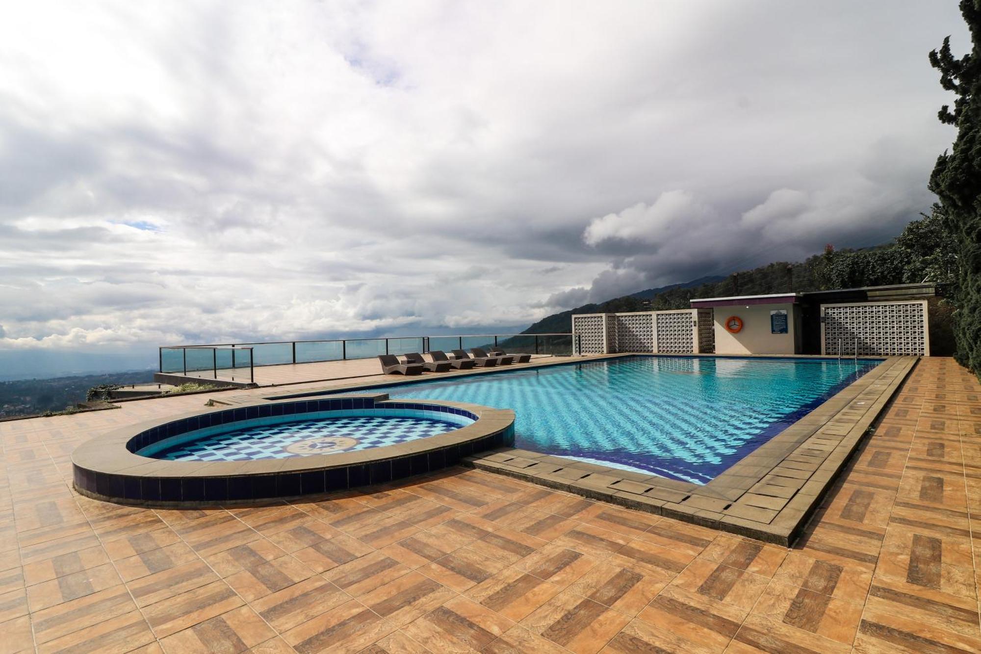 Hotel Alinson Sunset Hill Bogor