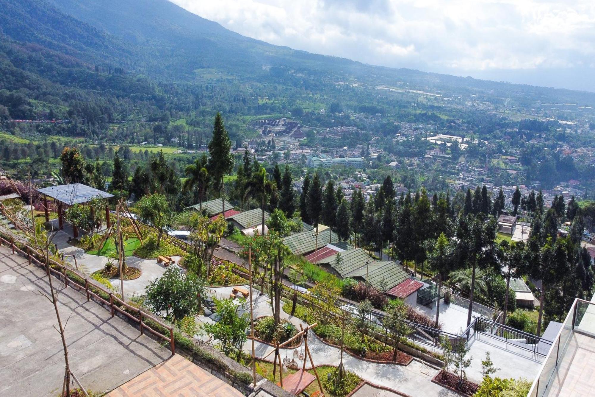 Hotel Alinson Sunset Hill Bogor